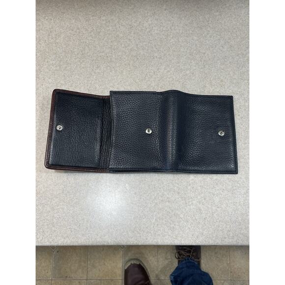 Brighton Leather Trifold Wallet Black/Brown Leather Croc Pattern-Bow Accents - Picture 7 of 13